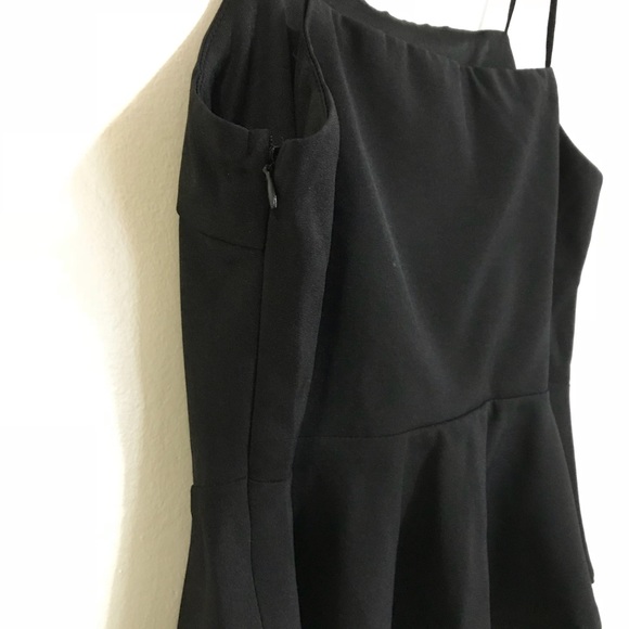 Cropped Black Peplum Top by Tobi - Picture 3 of 3